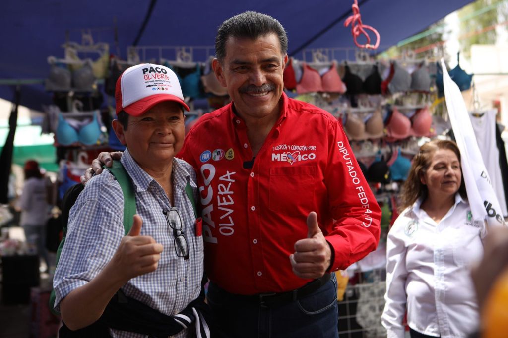 A desgastar la suela de los zapatos: Paco Olvera en colonias de&nbsp;Pachuca