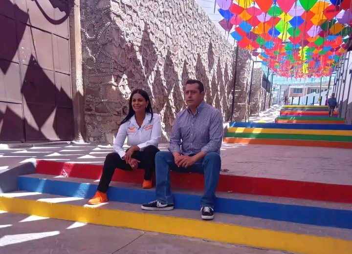 Adriana Flores y Federico Vera visitan&nbsp;Pachuquilla