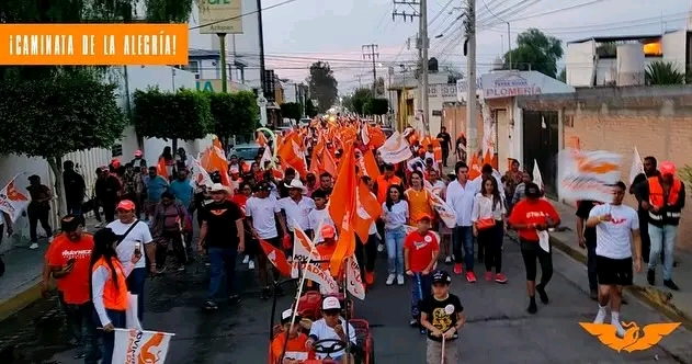 Caminan candidatos naranjas en&nbsp;Actopan